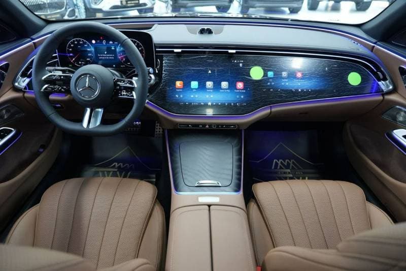 2026 Mercedes Benz E200 thumbnail 8