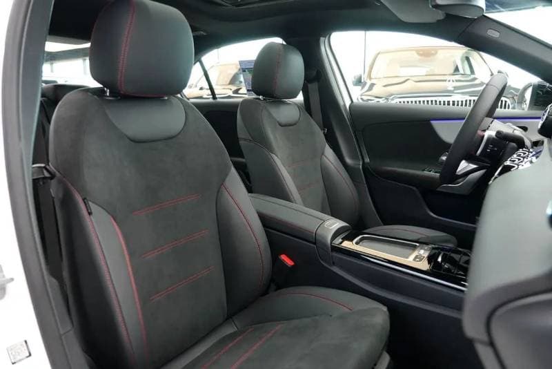 2026 Mercedes Benz A200 PREMIUM PLUS thumbnail 8