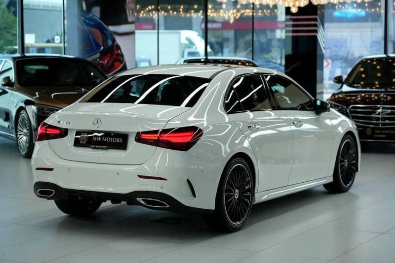 2026 Mercedes Benz A200 PREMIUM PLUS thumbnail 4