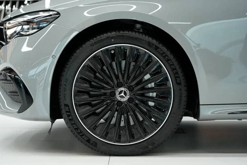 2026 Mercedes Benz E300 AMG thumbnail 6