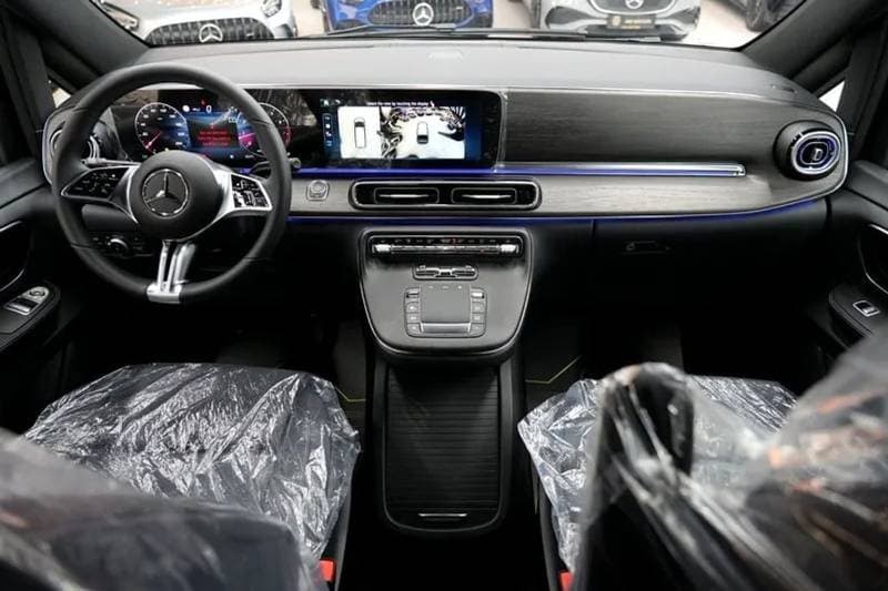 2026 Mercedes Benz V300 V LINE thumbnail 7