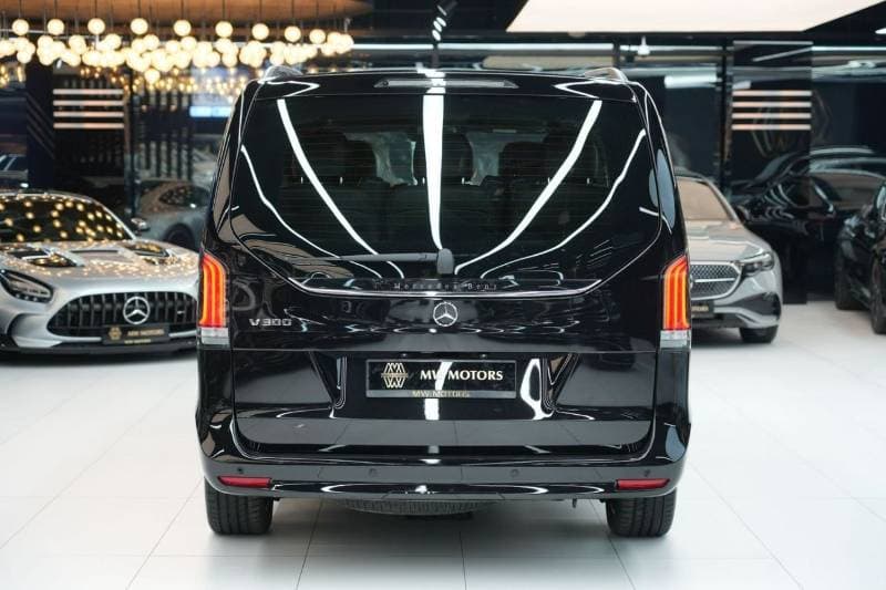 2026 Mercedes Benz V300 AVANTGARDE thumbnail 5