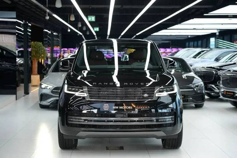 2026 Land Rover Range Rover HSE P400 thumbnail 2