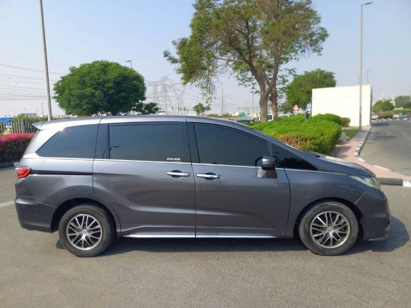 2020 Honda Odyssey LX thumbnail 4
