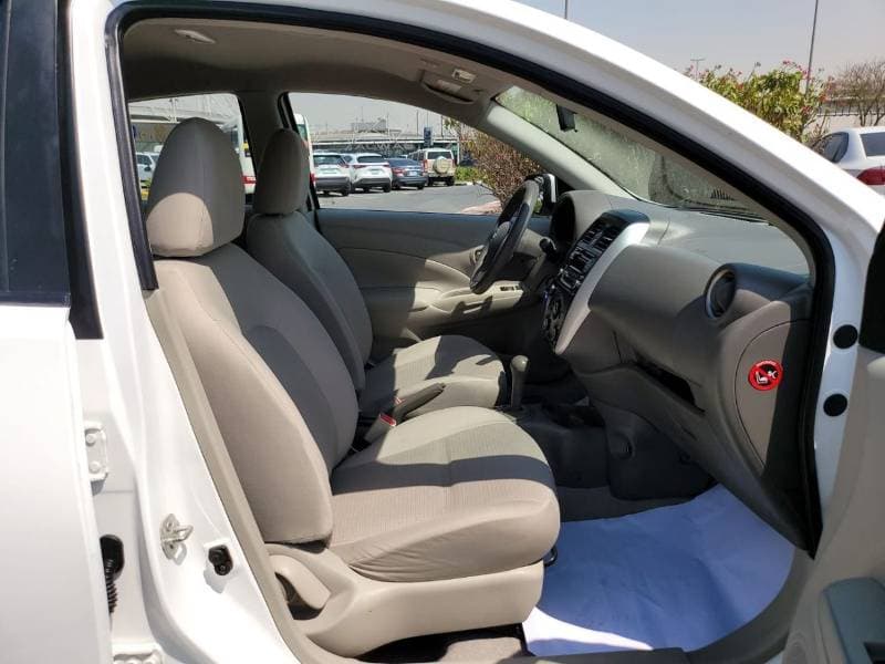 2022 Nissan Sunny SV thumbnail 5