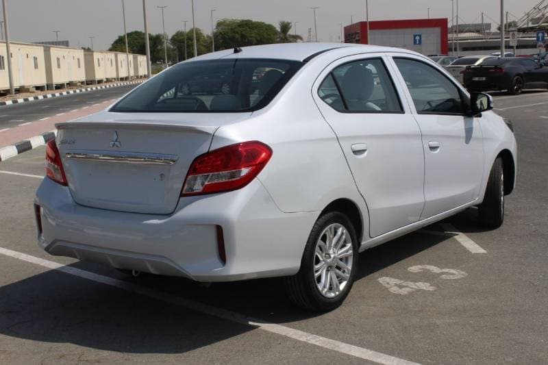 2021 Mitsubishi Attrage GLX thumbnail 2