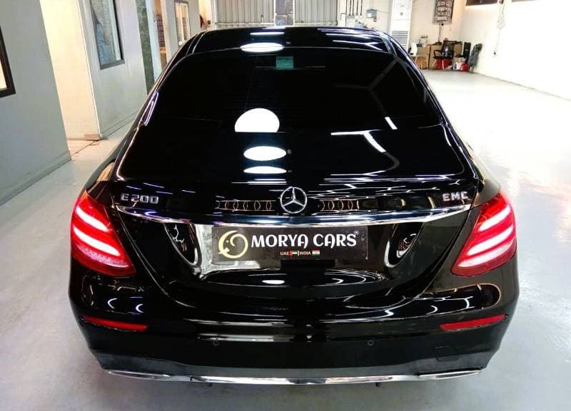 2019 Mercedes Benz E200 STANDARD thumbnail 6
