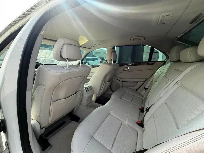 2014 Mercedes Benz E200 AVANTGARDE thumbnail 6