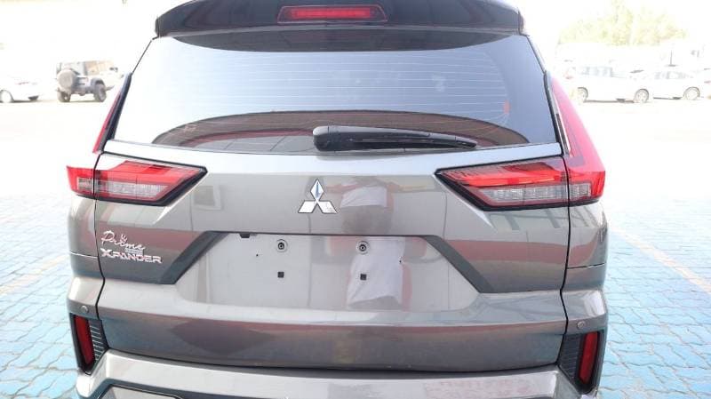 2024 Mitsubishi Xpander HIGH LINE thumbnail 5