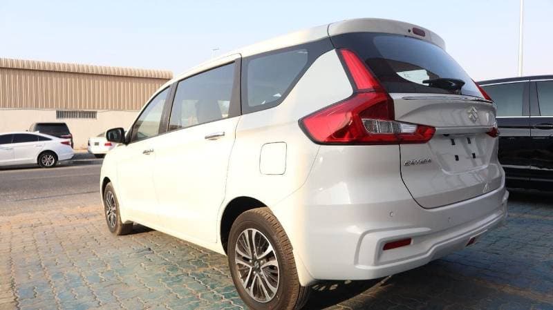 2025 Suzuki Ertiga GLX thumbnail 4