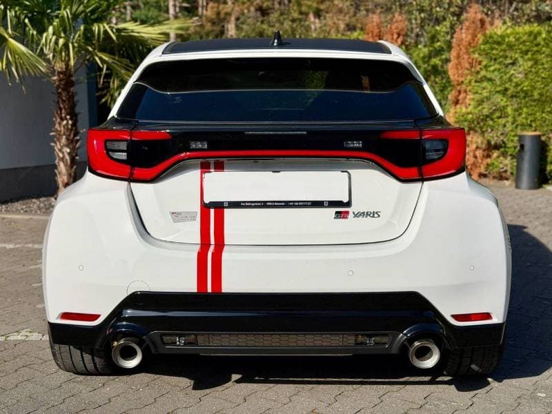 2025 Toyota Yaris GR thumbnail 7