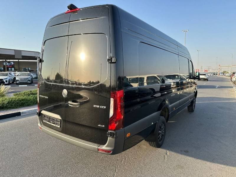 2027 Mercedes Benz Sprinter thumbnail 6
