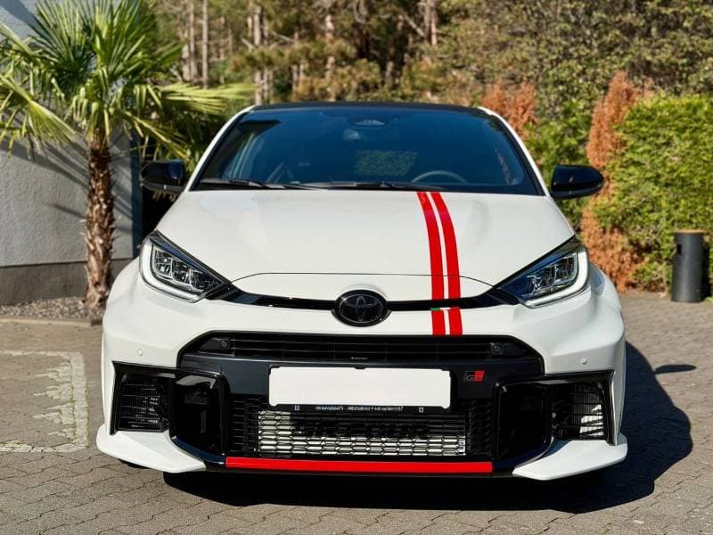 2025 Toyota Yaris GR thumbnail 3