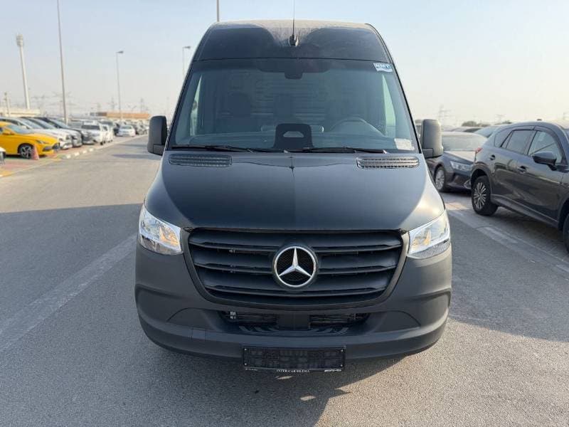 2026 Mercedes Benz Sprinter thumbnail 3