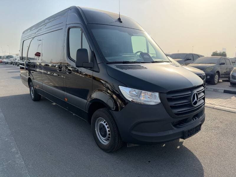 2026 Mercedes Benz Sprinter thumbnail 4