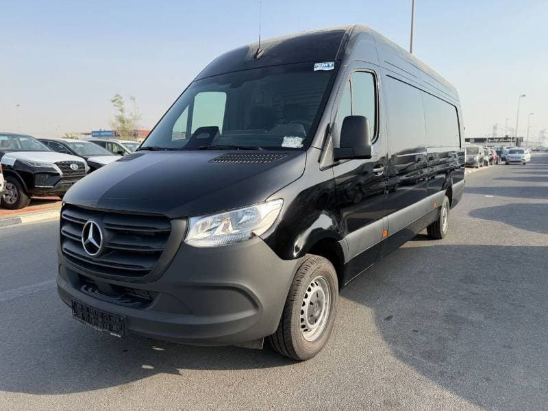 2026 Mercedes Benz Sprinter thumbnail 2