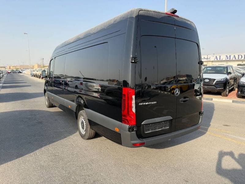 2026 Mercedes Benz Sprinter thumbnail 6