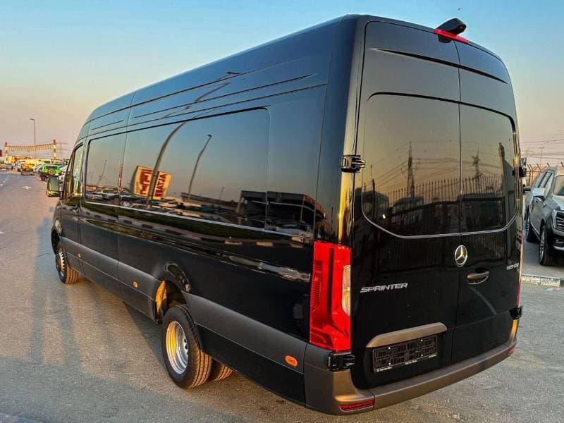 2026 Mercedes Benz Sprinter thumbnail 4