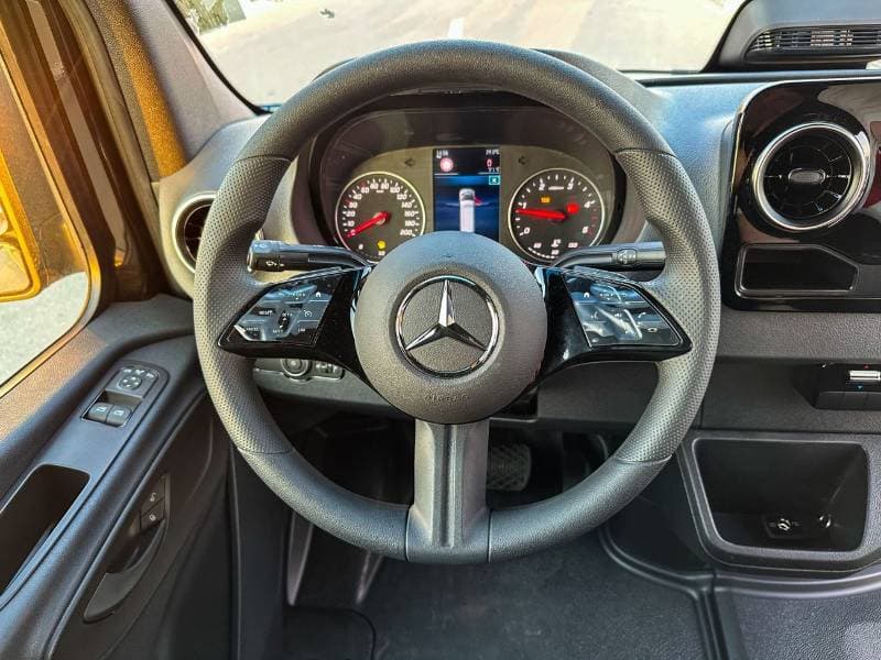 2026 Mercedes Benz Sprinter thumbnail 7