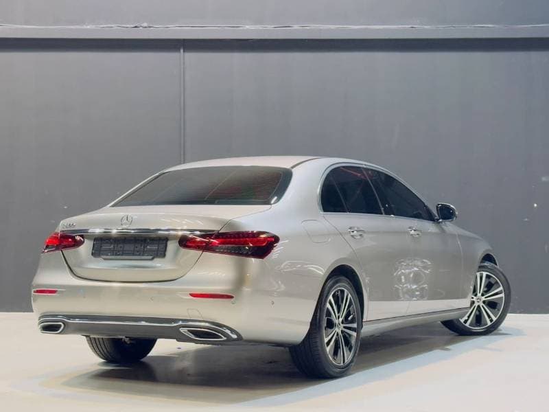 2022 Mercedes Benz E250 STANDARD thumbnail 7
