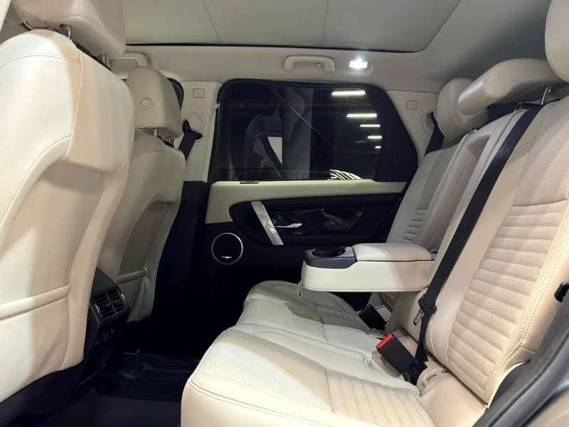 2022 Land Rover Discovery Sport SE P200 thumbnail 7
