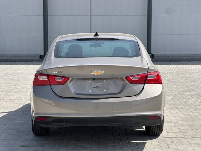 2024 Chevrolet Malibu LS thumbnail 5