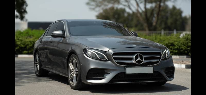 2017 Mercedes Benz E200 STANDARD thumbnail 2