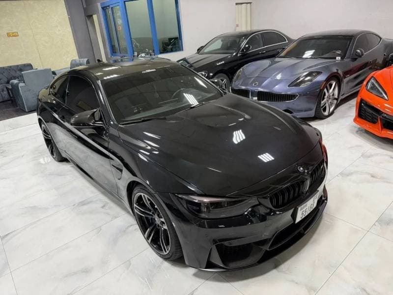 2020 BMW M4 STD thumbnail 5