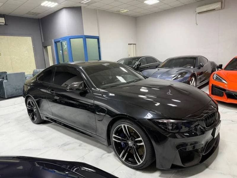 2020 BMW M4 STD thumbnail 4