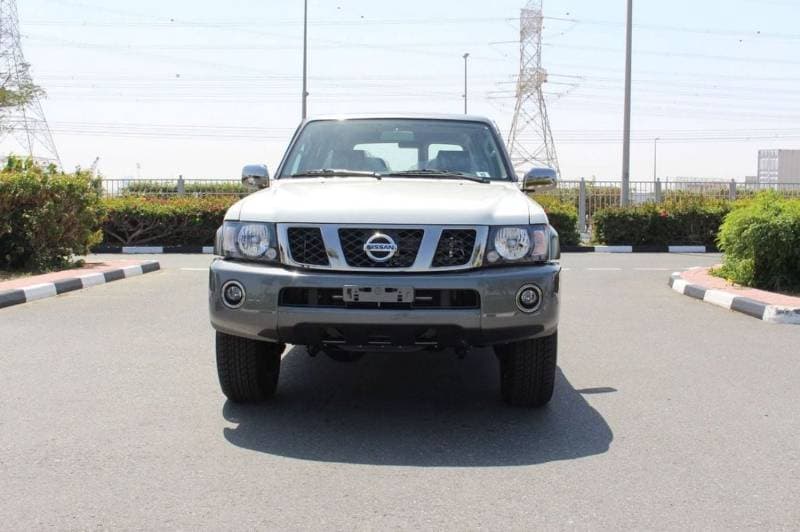 2024 Nissan Patrol SUPER SAFARI thumbnail 3