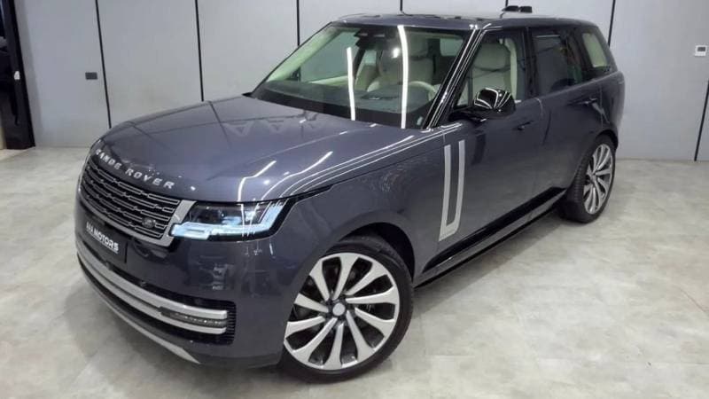 2024 Land Rover Range Rover AUTOBIOGRAPHY P530 thumbnail 3