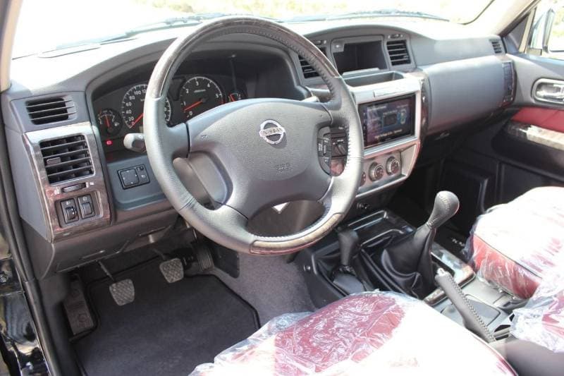 2024 Nissan Patrol SUPER SAFARI thumbnail 6