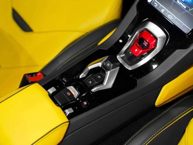 2021 Lamborghini Huracan EVO SPYDER thumbnail 8
