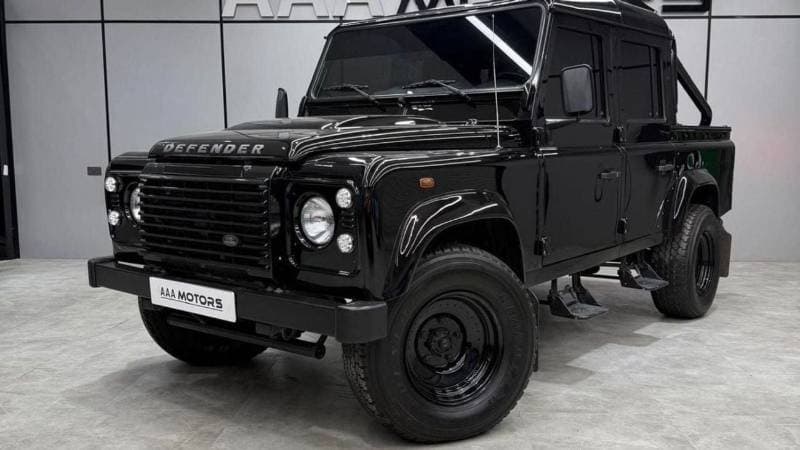 2015 Land Rover Defender 75th thumbnail 2