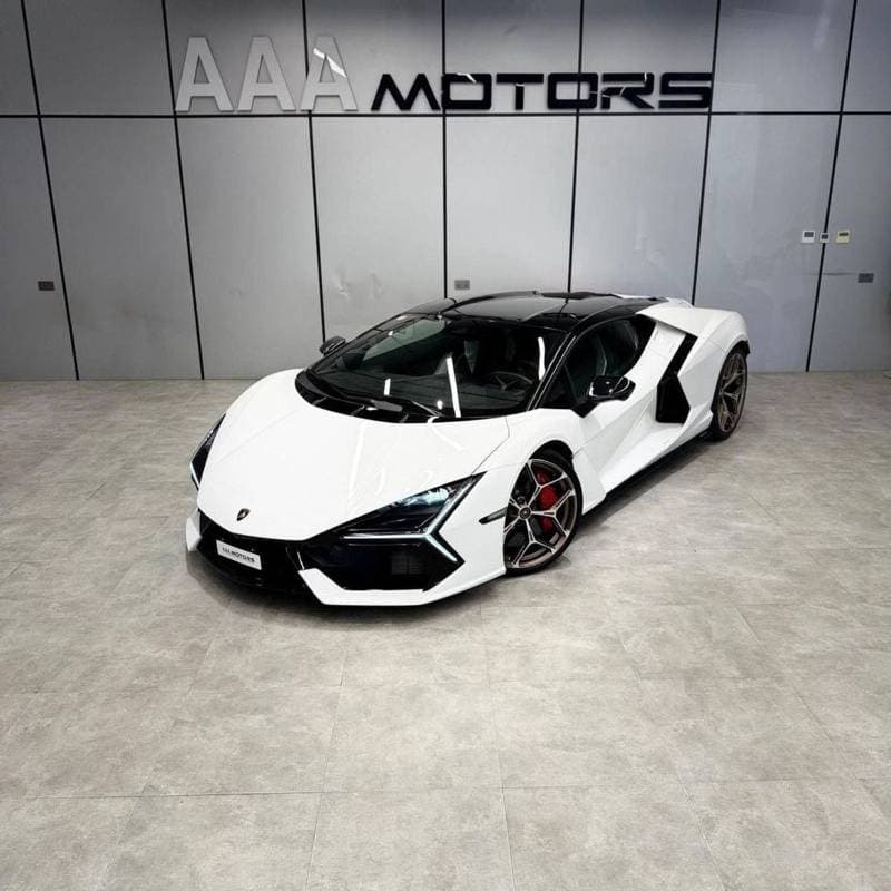 2025 Lamborghini Revuelto STANDARD thumbnail 4
