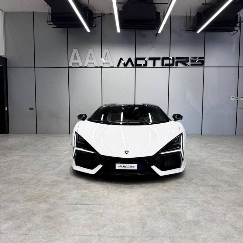 2025 Lamborghini Revuelto STANDARD thumbnail 8