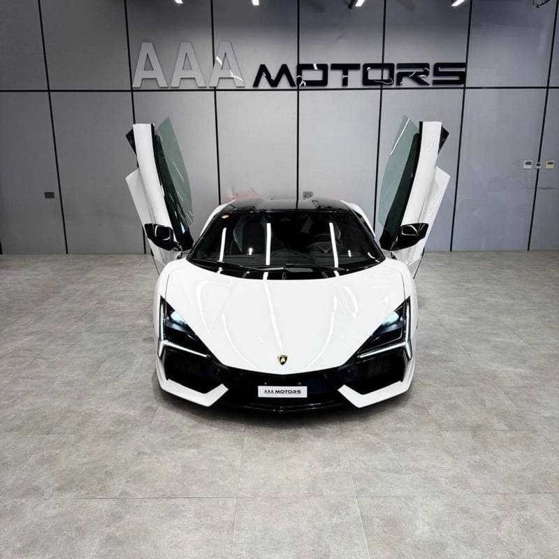 2025 Lamborghini Revuelto STANDARD thumbnail 7