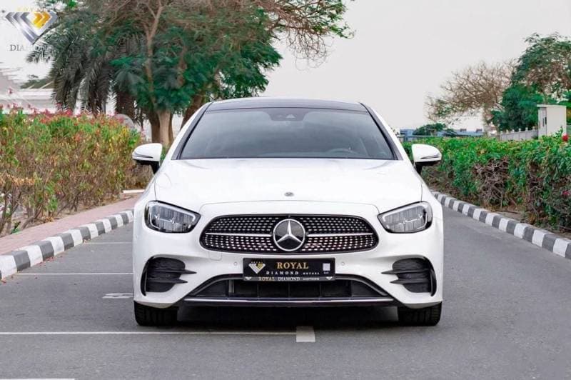 2023 Mercedes Benz 200 Coupe thumbnail 3