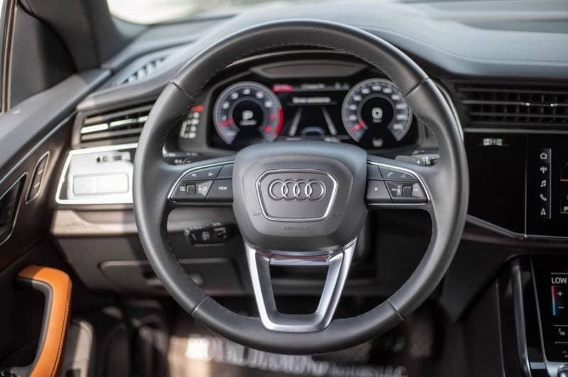 2022 Audi Q8 S Line thumbnail 8