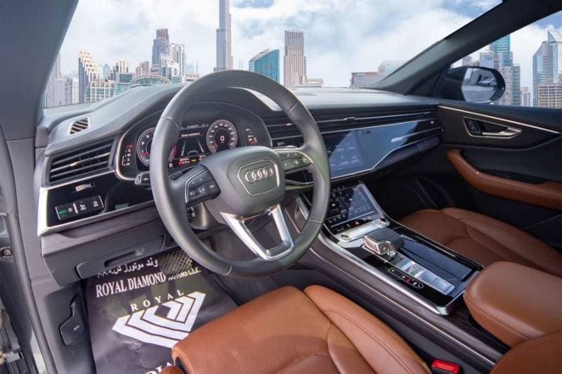 2022 Audi Q8 S Line thumbnail 6