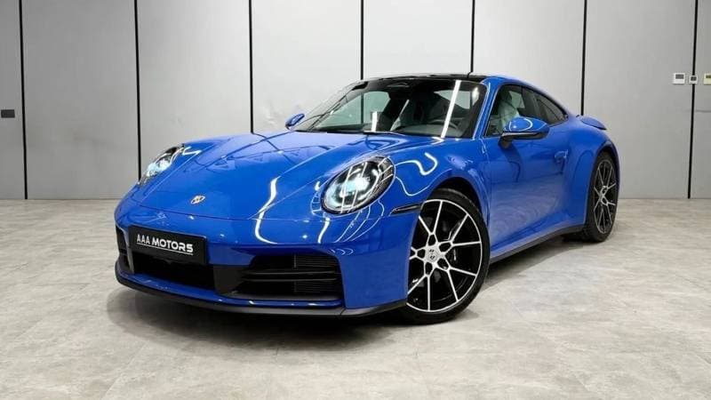 2026 Porsche 911 CARRERA thumbnail 3