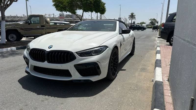 2020 BMW M8 M COMPETITION thumbnail 4