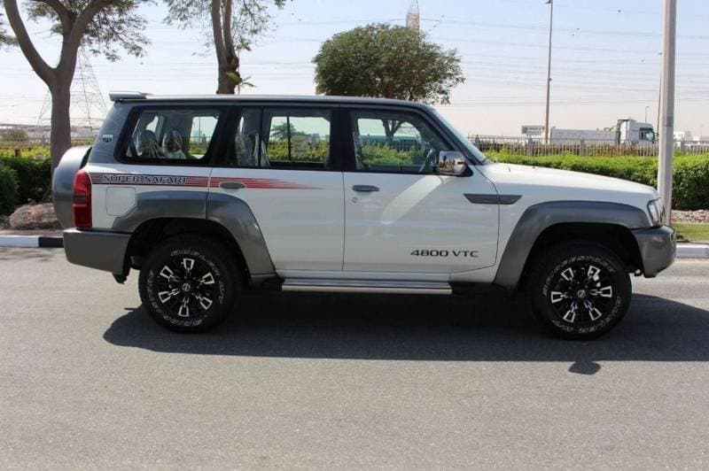 2024 Nissan Patrol SUPER SAFARI thumbnail 5