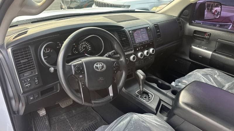 2021 Toyota Sequoia TRDPRO thumbnail 8