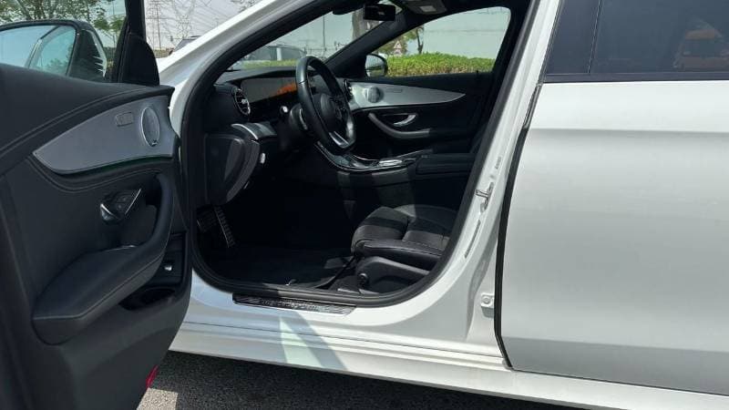 2021 Mercedes Benz E300 PREMIUM PLUS thumbnail 4