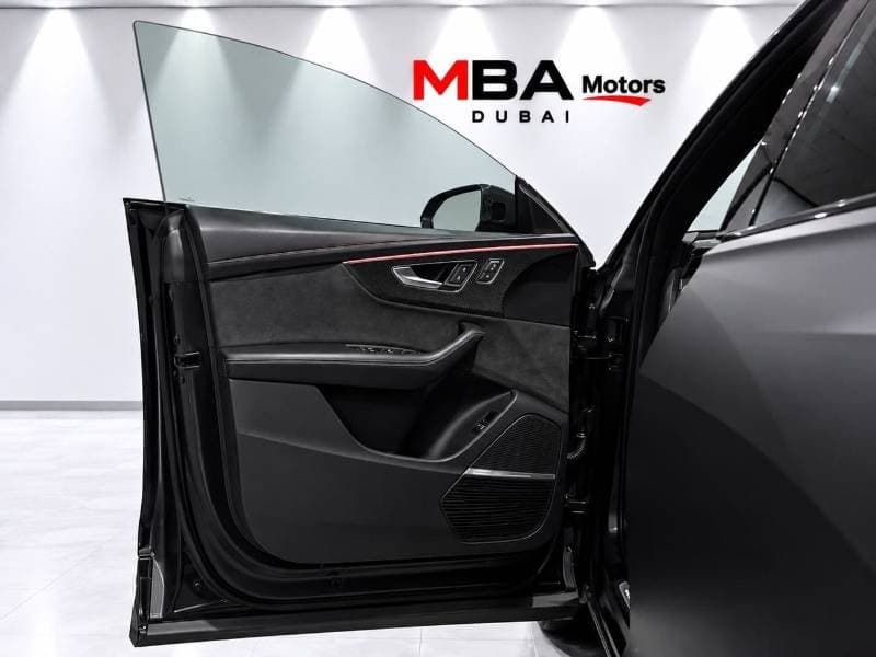 2020 Audi RSQ8 STANDARD thumbnail 7