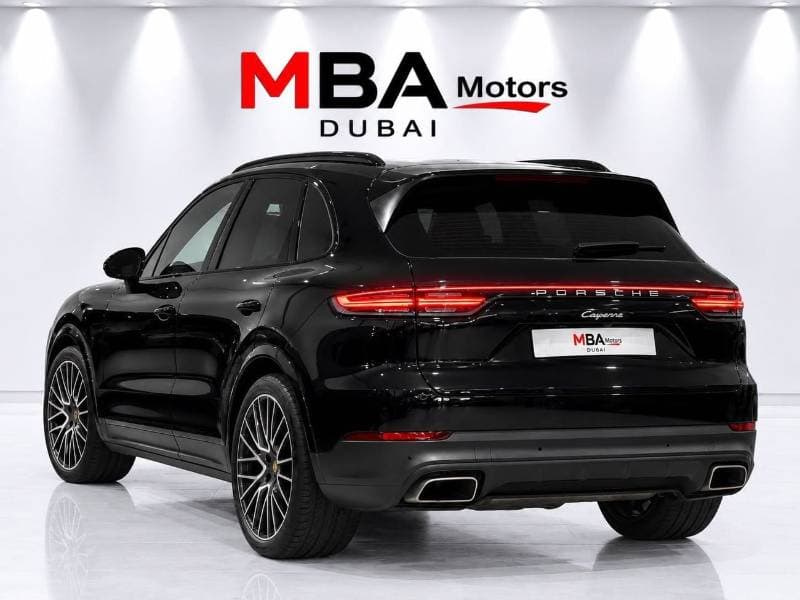 2022 Porsche Cayenne STANDARD thumbnail 7