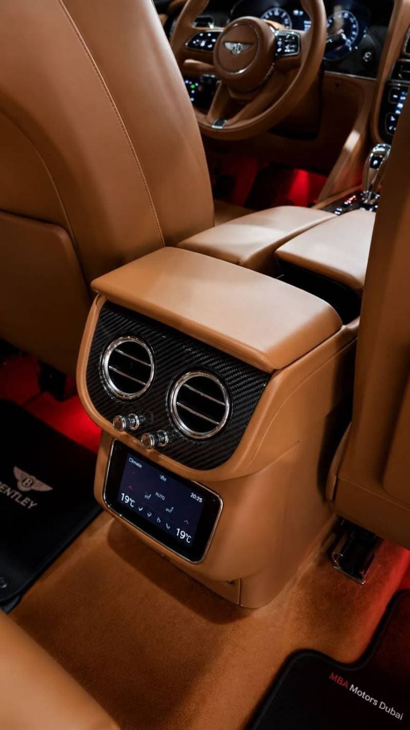 2022 Bentley Bentayga SPEED thumbnail 8