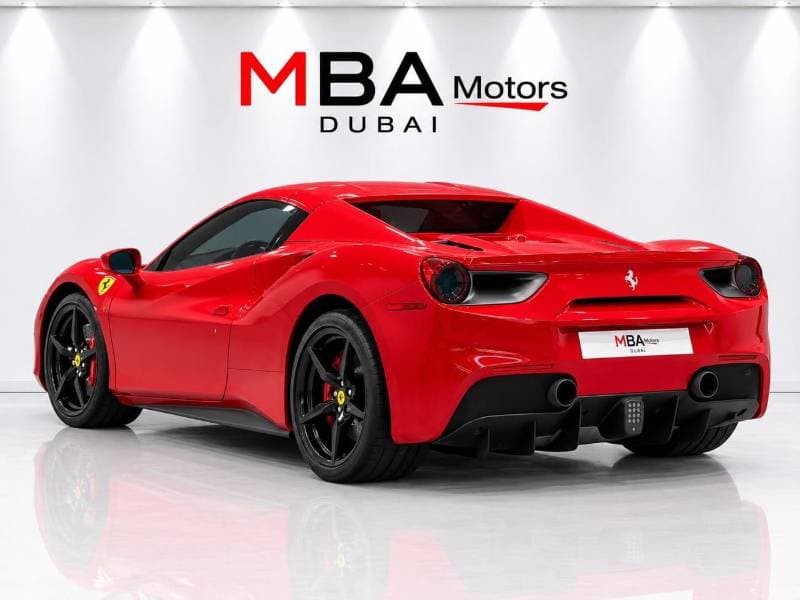 2018 Ferrari 488 Spider STANDARD thumbnail 3