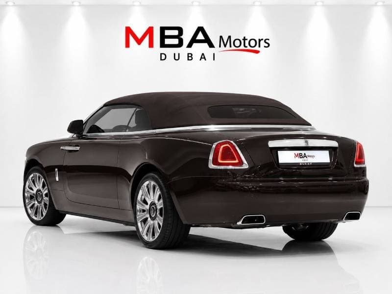 2017 Rolls Royce Dawn GCC thumbnail 3
